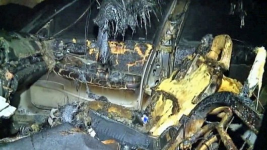 USA - Piorun uderzył w samochód, wnętrze zostało spalone 3